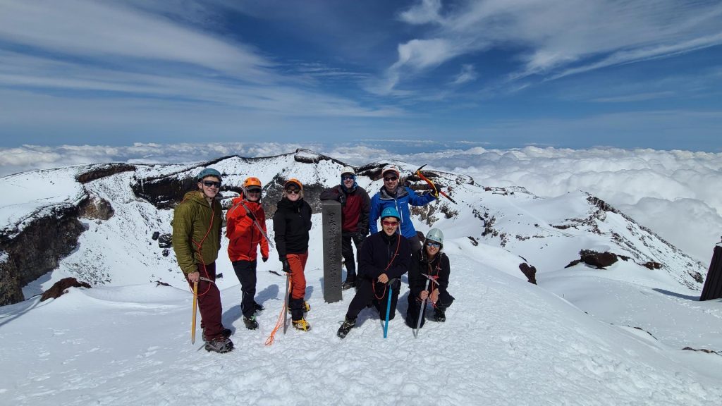 climbing mt. fuji off season