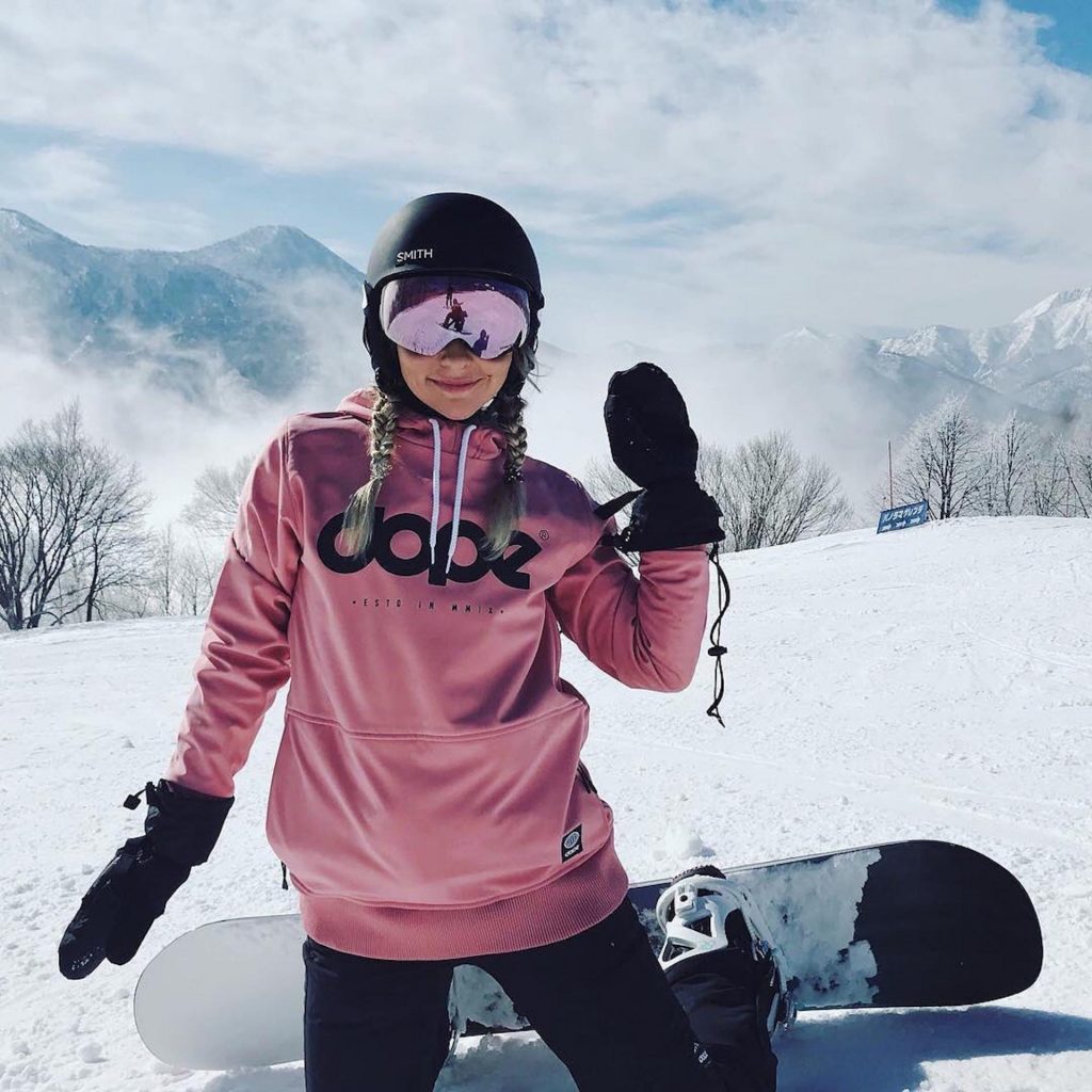 yama women escape myoko snowboard camps women outdoor japan